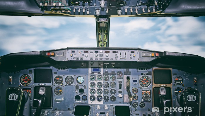 Cuadro de mando de un avión